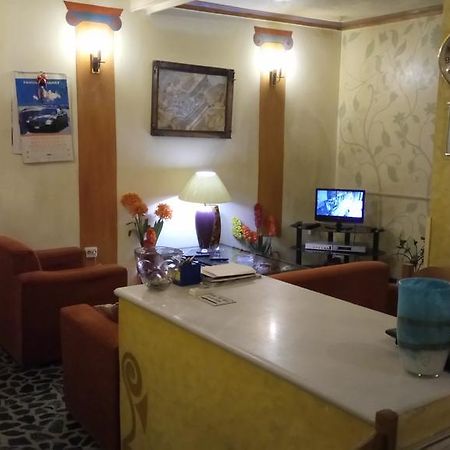 Хостел Athens House Екстер'єр фото