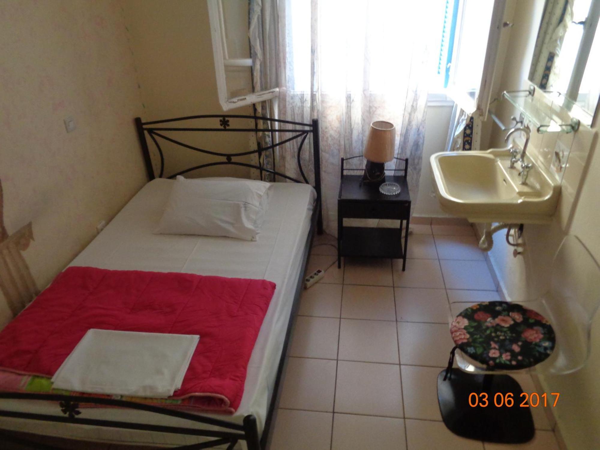 Хостел Athens House Екстер'єр фото