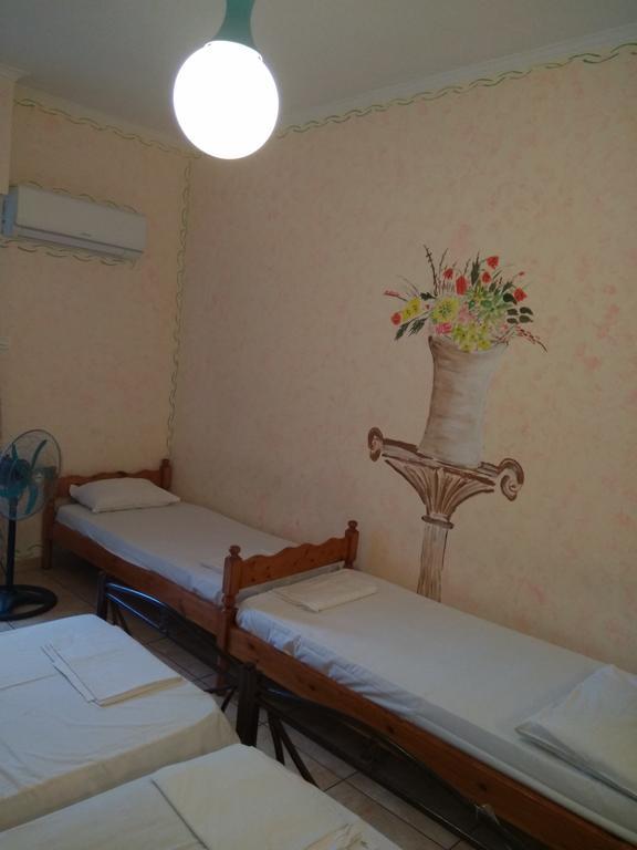 Хостел Athens House Екстер'єр фото
